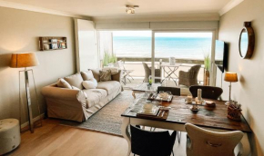 la MERéMOI - Studio with balcony and sea vie
